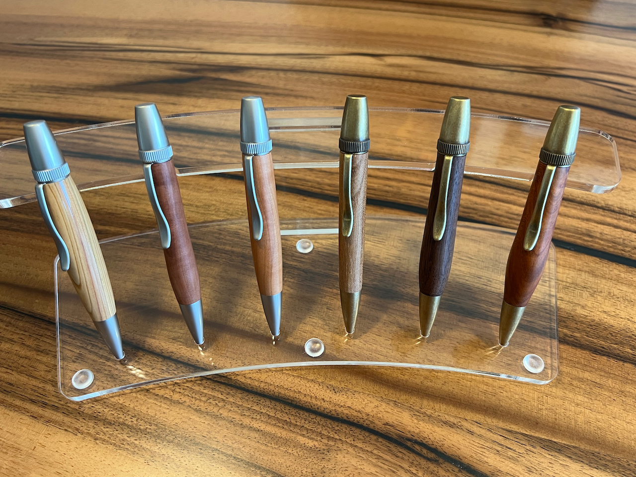 Handgedrechselte Drehkugelschreiber