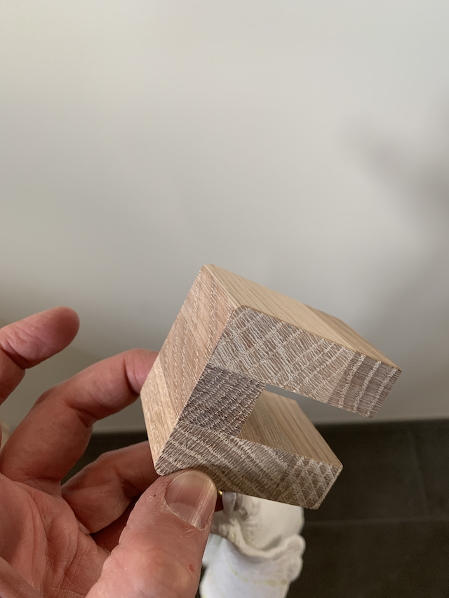 Regal Handtuchhalter