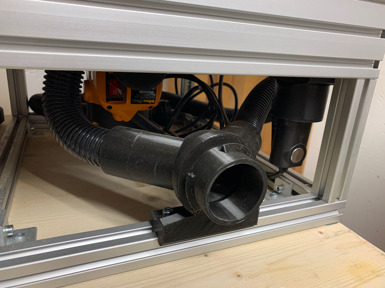 Adapter am Frästisch