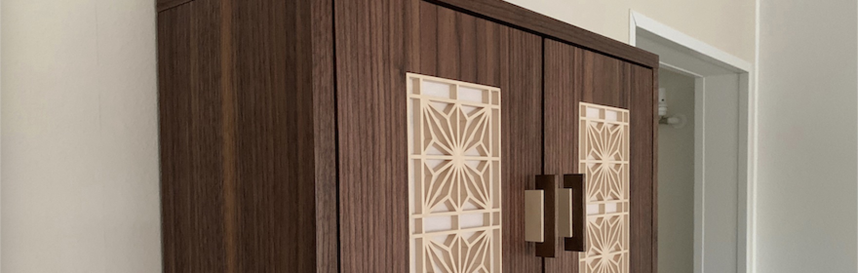 Operation Hängeschrank